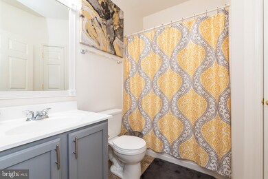 5471 Glenthorne Ct, Rosedale, MD 21237 - photo 6