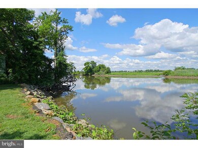 53 S Bridgeport Rd, Bridgeport, NJ 08014 - photo 5