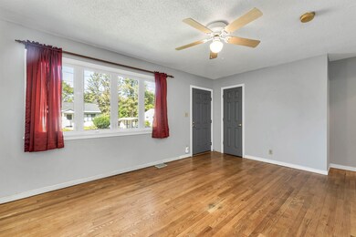 14 Estabrook Cir, West Lebanon, NH 03784 - photo 7