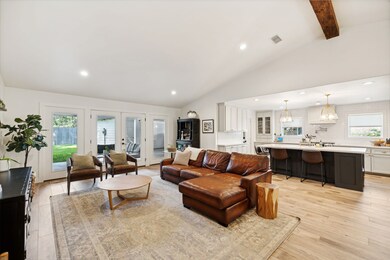 930 Chantilly Ln, Houston, TX 77018 - photo 4