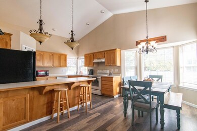 123 Allman Way, Grants Pass, OR 97526 - photo 6