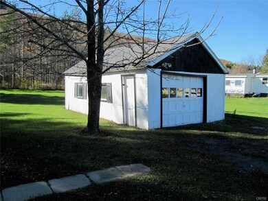 Detached Garage