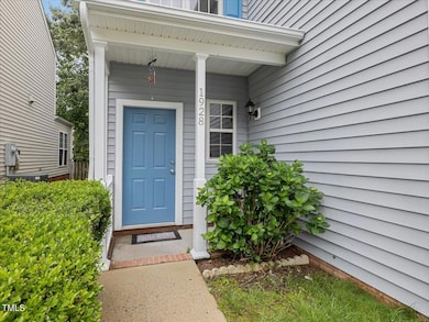 1928 Shadow Glen Dr, Raleigh, NC 27604 - photo 4