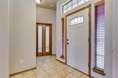 524 Allison Ln, Moore, OK 73160 - photo 4