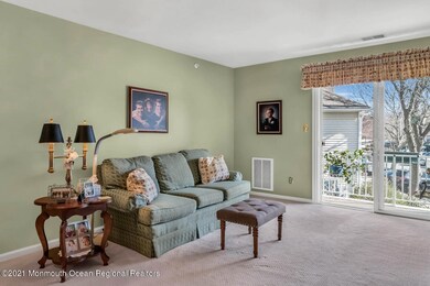 306 Wedgewood Cir, Belford, NJ 07718 - photo 3