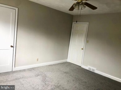 8441 Water Oak Rd, Parkville, MD 21234 - photo 7