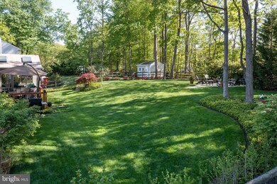 8528 Chase Glen Cir, Fairfax Station, VA 22039 - photo 5