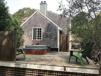 11 Pond View Cir, Oak Bluffs, MA 02568 - photo 2