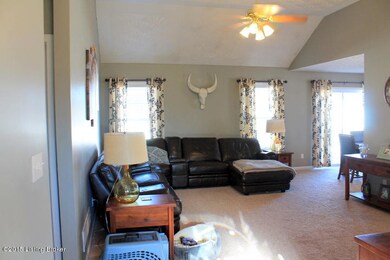 590 Helm Ln, Mount Washington, KY 40047 - photo 4