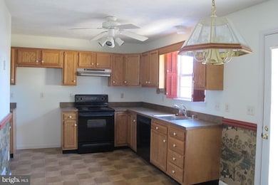 315 Georgetowne Ct, Stephens City, VA 22655 - photo 6