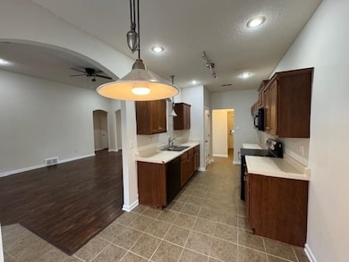 135 Clear Spring Cir, Oakland, TN 38060 - photo 5