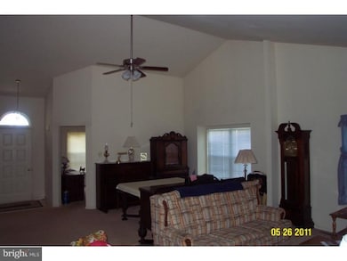 27 Jerrys Dr, Burlington, NJ 08016 - photo 3