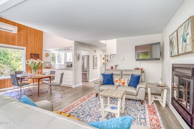 Meadow Ln-108