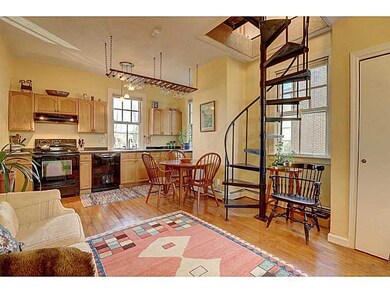 165 Waterman St unit 1, Providence, RI 02906 - photo 4