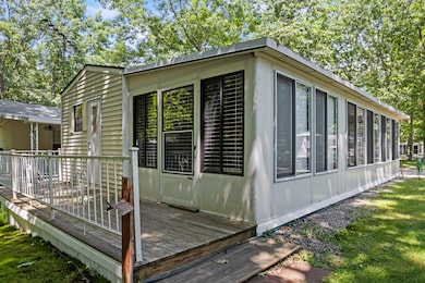 1 Robinson Way #B47, Kennebunk