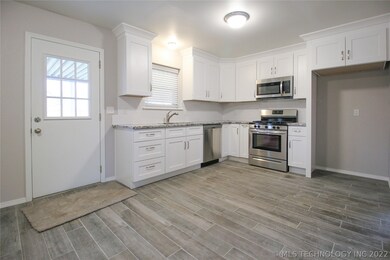 unlisted-address, Glenpool, OK 74033 - photo 6