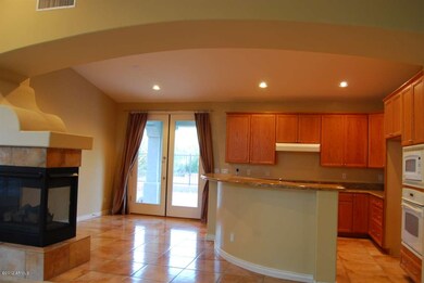 Eat-In Kitchen