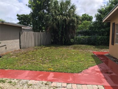 PRIVATE BACKYARD