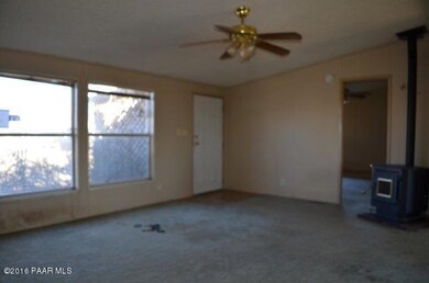 221 E Pittsburgh Rd, Paulden, AZ 86334 - photo 5