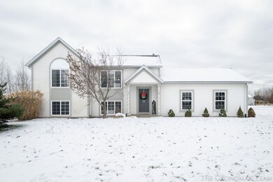 9644 Hessler Crossing, Rockford, MI 49341 - photo 2