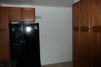 Kitchen v1.JPG