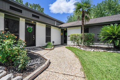 1501 Windsor Dr, Friendswood, TX 77546 - photo 3