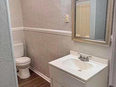 102 W Hickman St, Winchester, KY 40391 - photo 3