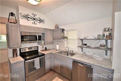 52 Conner Rd, Candler, NC 28715 - photo 7