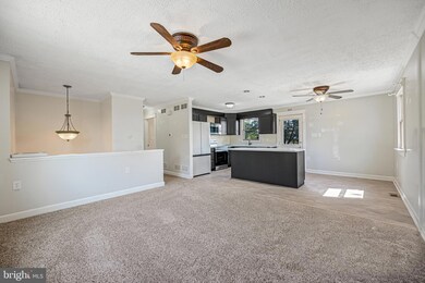 1628 Lee St, Chambersburg, PA 17201 - photo 6