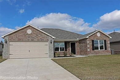 7020 S Maple Ave, Broken Arrow, OK 74011 - photo 2