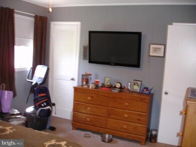 4710 Bartholow Rd, Sykesville, MD 21784 - photo 7