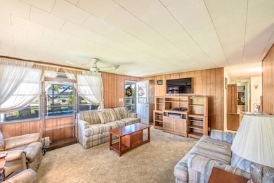 1569 W Breezy Ln West Palm-large-002-6-M