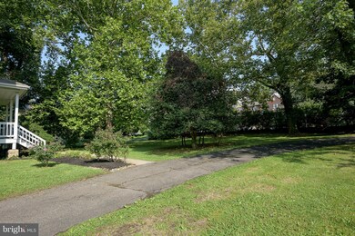 6104 Frederick Ave, Catonsville, MD 21228 - photo 4