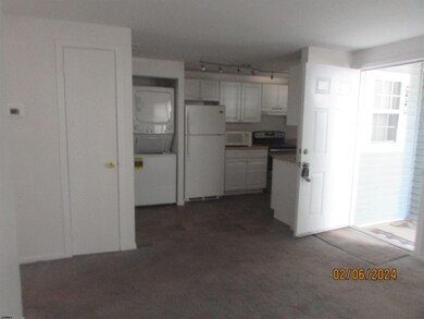 229 Meadow Ridge Rd unit 2, Galloway, NJ 08205 - photo 4