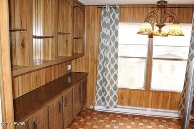 19 Windsor Ln, Hawley, PA 18428 - photo 7