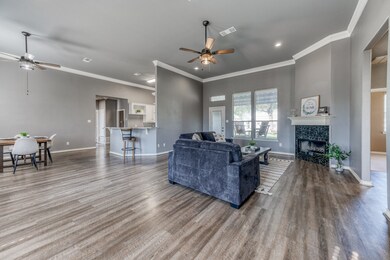 352 Montgomery Ln, Weatherford, TX 76087 - photo 7