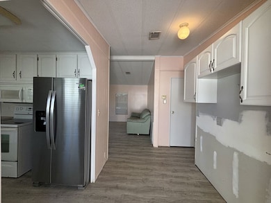 19248 Congressional Ct unit 14B, North Fort Myers, FL 33903 - photo 2