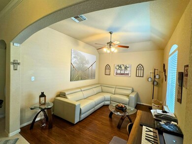 Sitting Room/Flex Room