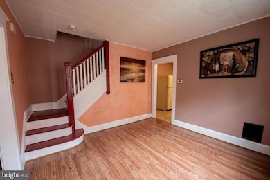 540 Ruby St, Lancaster, PA 17603 - photo 2