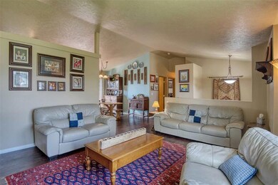 965 N Stanley St, Medical Lake, WA 99022 - photo 3