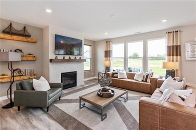 4114 Lauder Rd, Bargersville, IN 46106 - photo 6