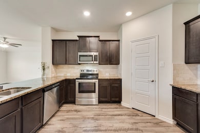 112 Lazy Berry Way, Royse City, TX 75189 - photo 4