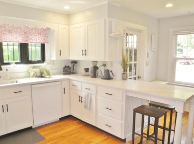 228 South St, Concord, NH 03301 - photo 5