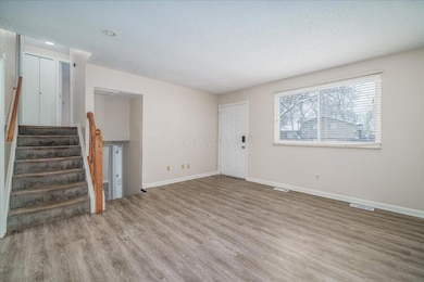 3098 Bennington Ave, Columbus, OH 43231 - photo 2