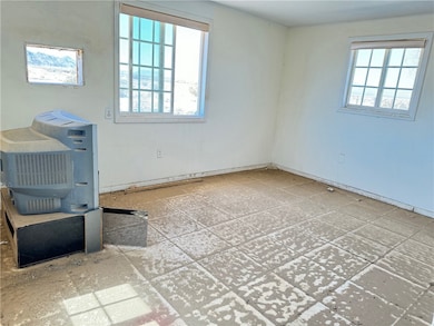 81118 Screech Owl Rd, Twentynine Palms, CA 92277 - photo 6