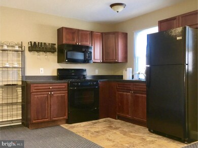 509 Kedron Ave, Folsom, PA 19033 - photo 3