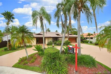 Exterior Front - Spacious Circular Driveway with E