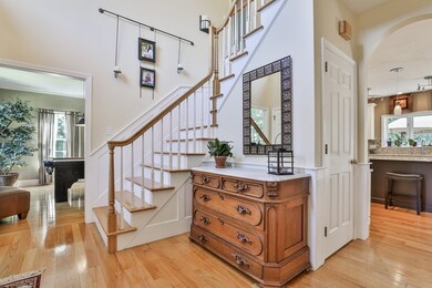 47 Lexington Cir, Holden, MA 01520 - photo 4