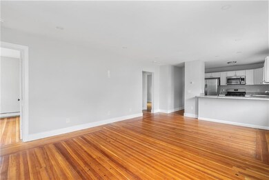121 California Ave, Providence, RI 02905 - photo 3