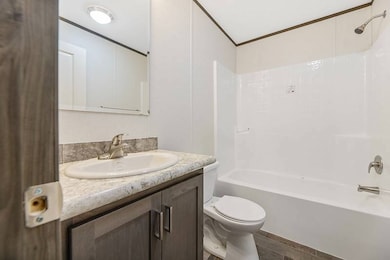 420 W Forest St, Belle Plaine, MN 56011 - photo 3